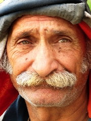 imagen hombre anciano arabe