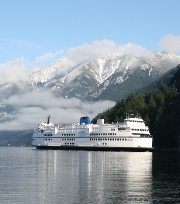 imagen crucero en la montaa